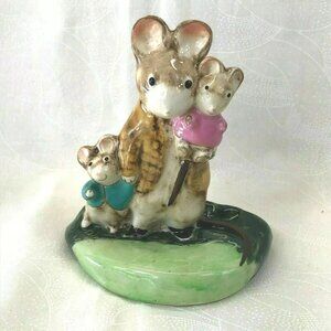 Beswick Kitty MacBride A Family Mouse Vintage Figurine 2526